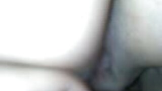 ಚೆನ್ನಾಗಿ ಅಲಂಕರಿಸಿದ ಶ್ಯಾಮಲೆ ಗ್ಯಾಲ್ ತನ್ನ ಬಾಯಾರಿದ ಟ್ವಾಟ್ ಅನ್ನು ದೊಡ್ಡ ನಕಲಿ ಡಿಕ್ನಿಂದ ಚುಚ್ಚುತ್ತಾನೆ ಮಾದಕ ಚಲನಚಿತ್ರ ಪೂರ್ಣ ಎಚ್ಡಿ